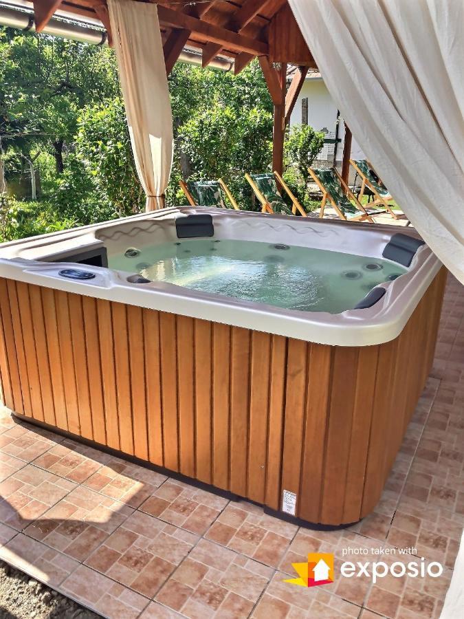 Twin Pines Apartment Egerszalók Zewnętrze zdjęcie