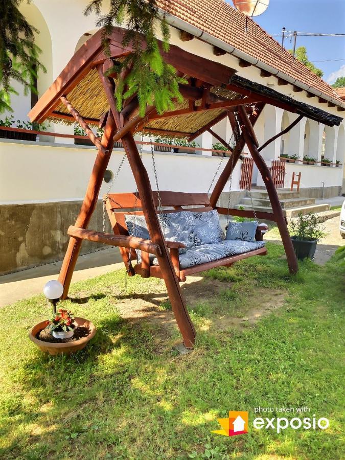 Twin Pines Apartment Egerszalók Zewnętrze zdjęcie